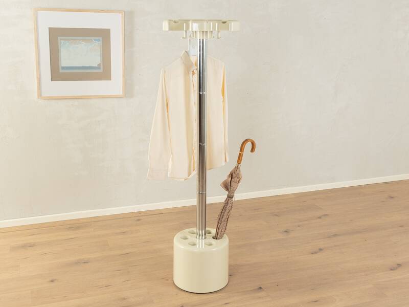 "Space Age" coat rack, model VIP, by Roberto Lucci & Paolo Orlandini for Pablett L/O Design from the 1970s