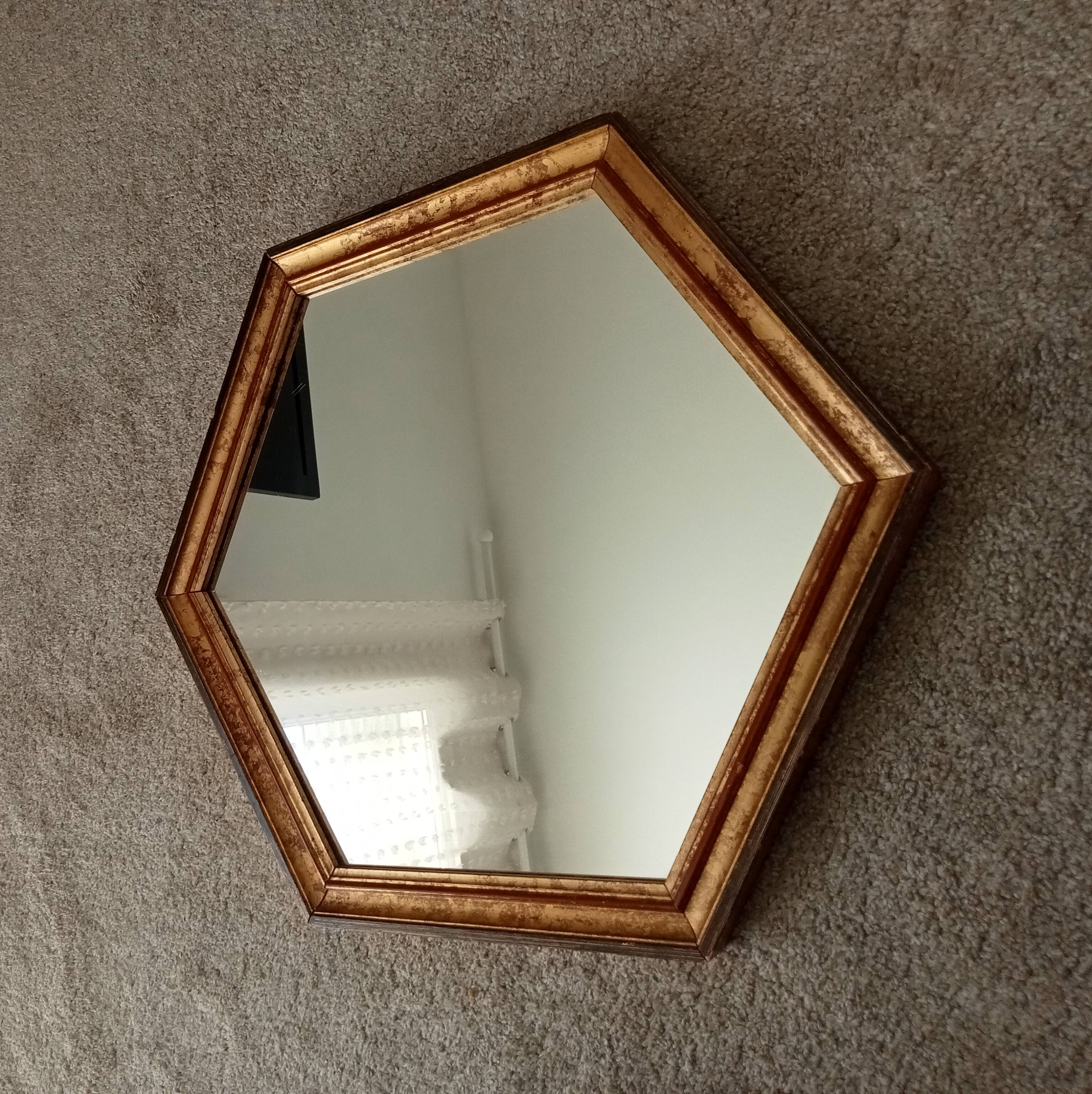 Miroir vintage hexagonale bohème chic en bois doré