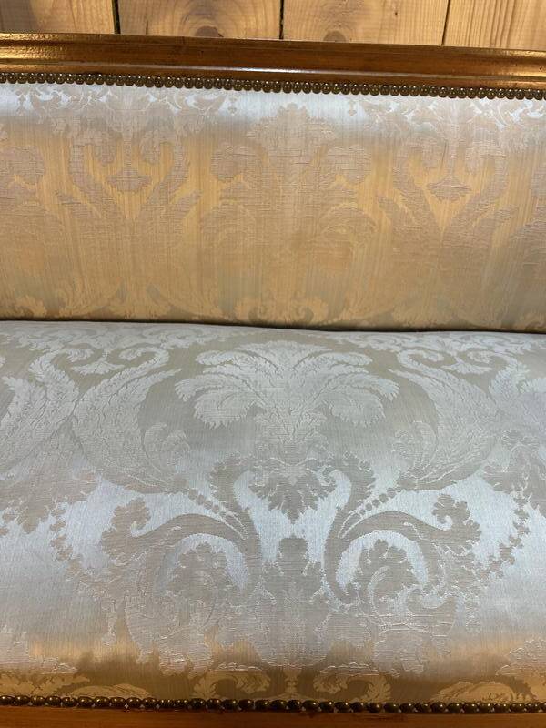Banquette d'entrée de style Louis XVI