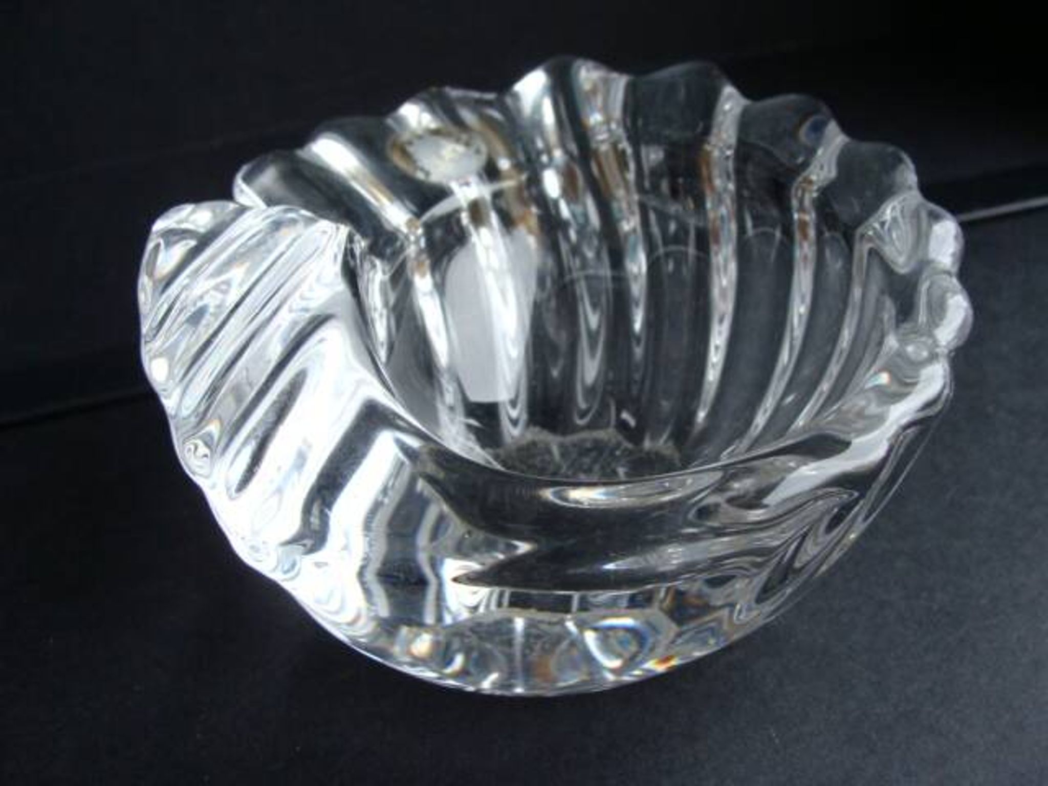 Crystal catchall from Vannes le Châtel
