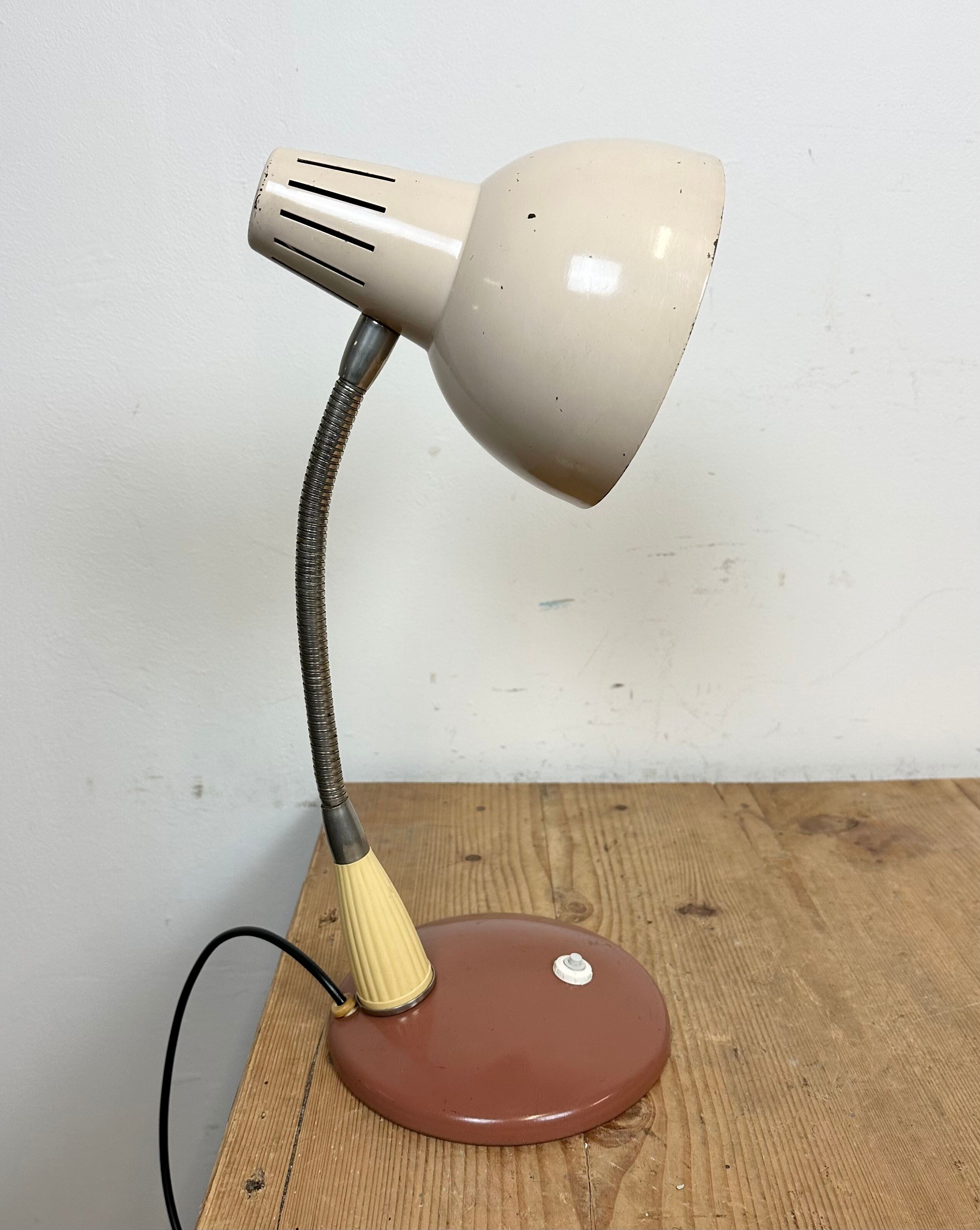 Vintage Industrial Gooseneck Table Lamp, 1960s