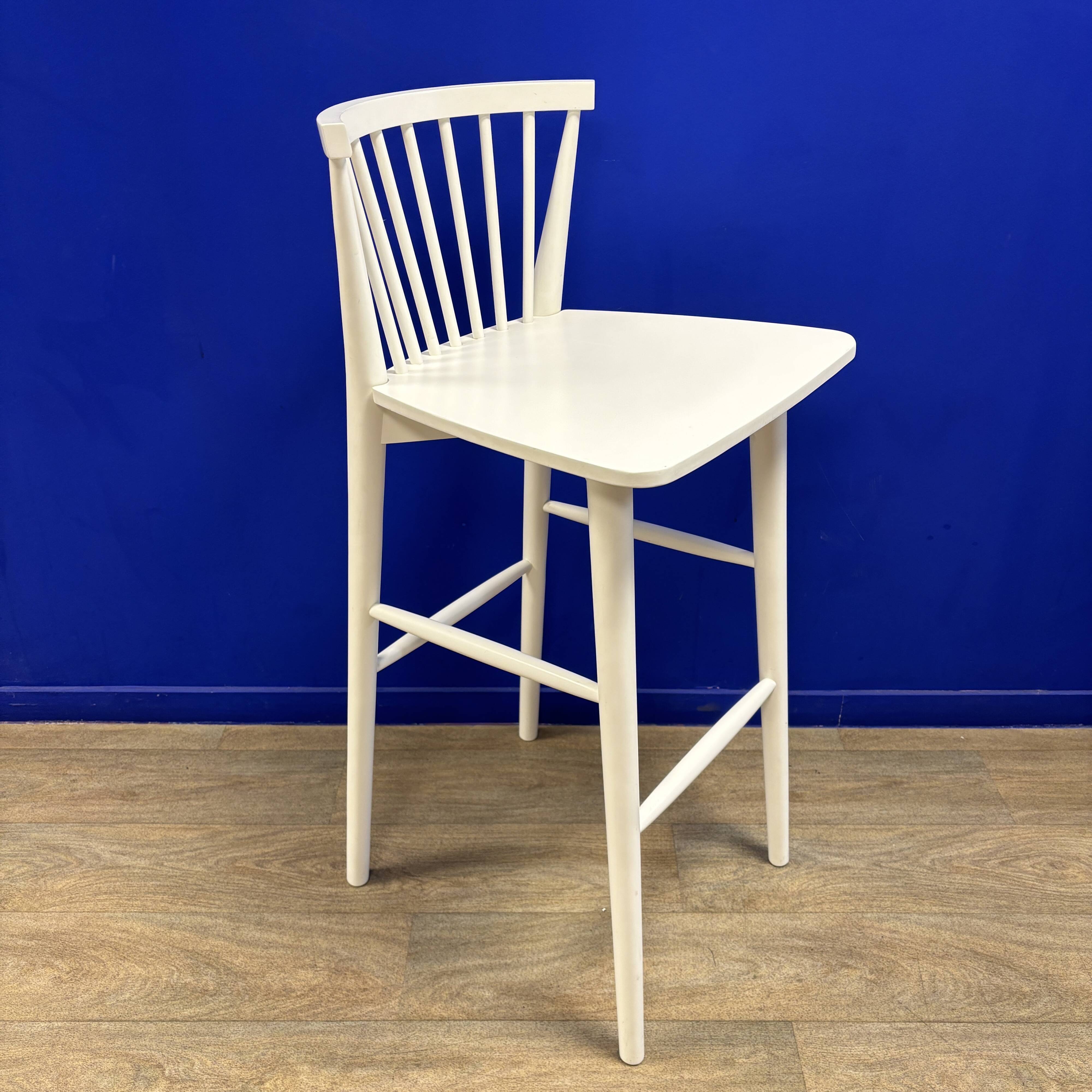 Oslo White Stool - Altassina