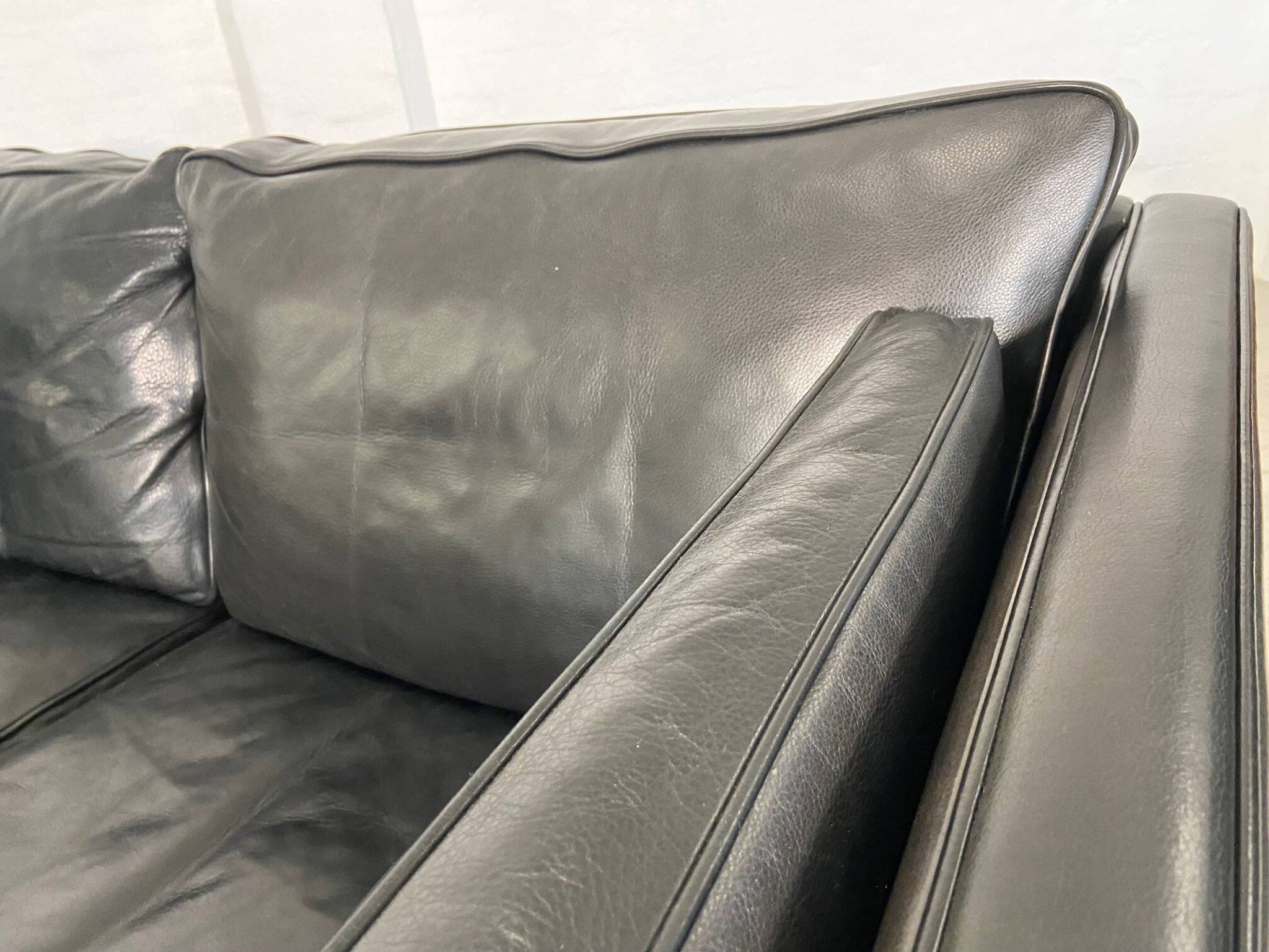 Vintage retro danish mogens hansen 2 person black leather sofa