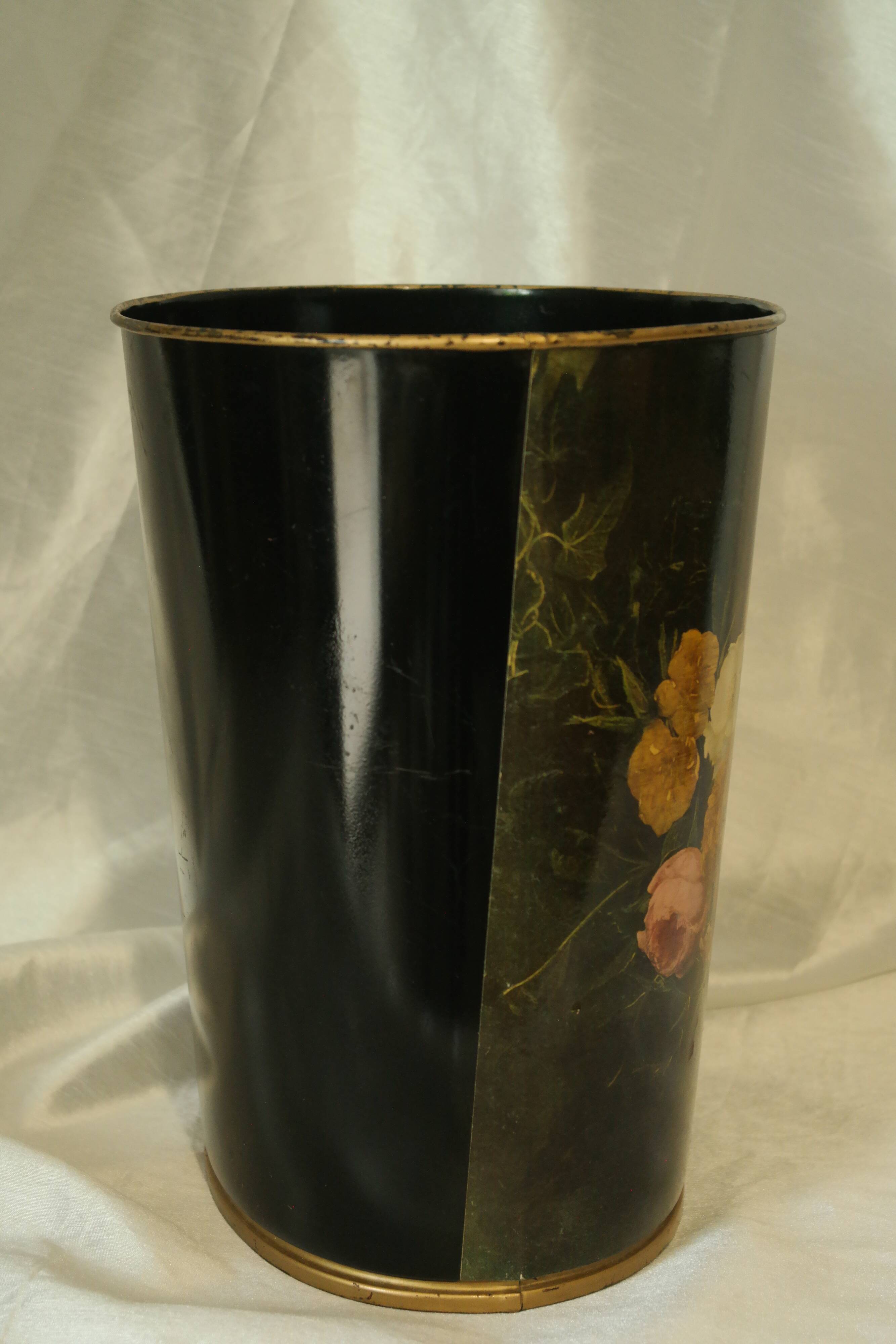 Vintage silkscreened sheet metal paper basket Napoleon III style