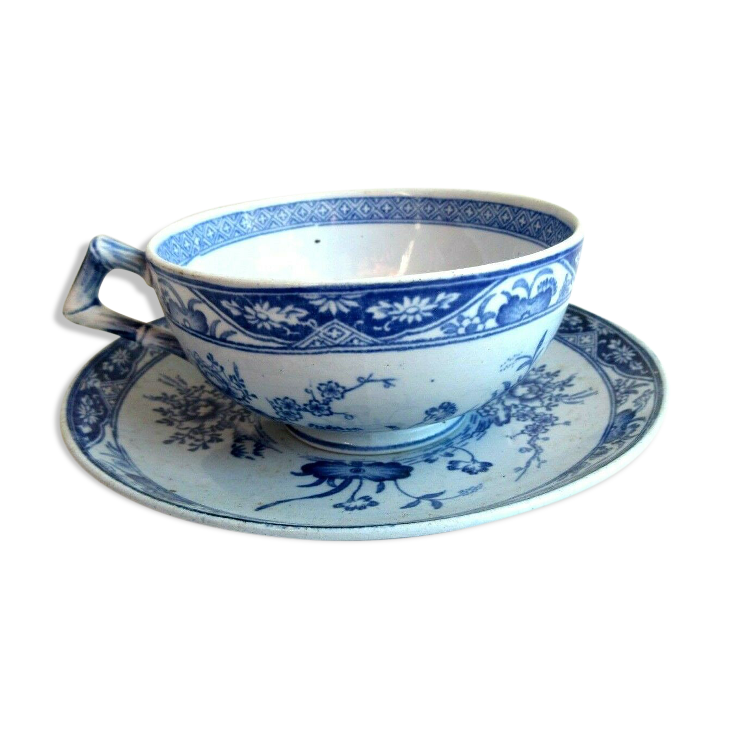 Tasse à café et soucoupe Creil Montereau, modèle Yédo