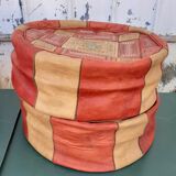 5 poufs
