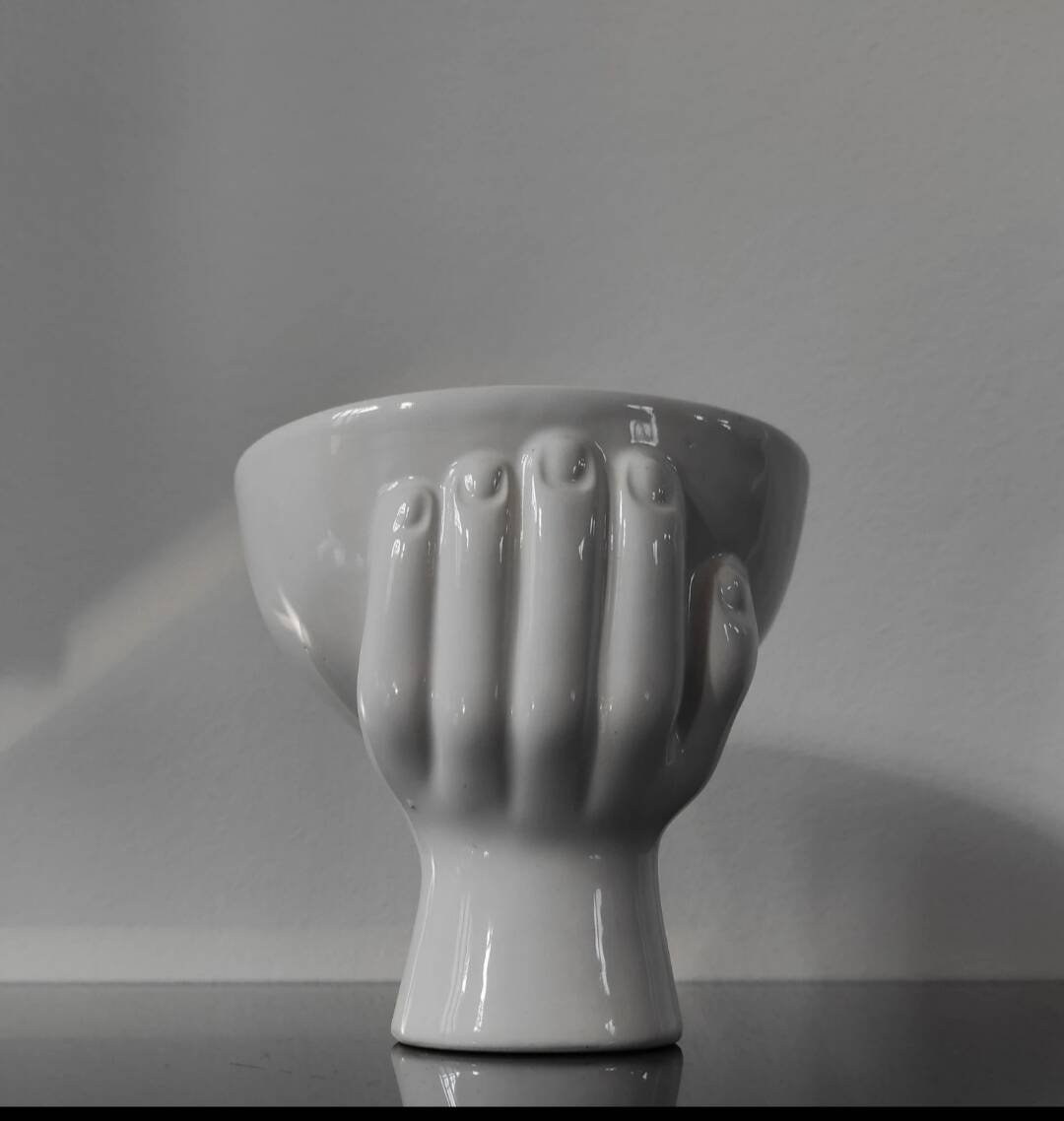 Vintage sculptural vase "Hands"