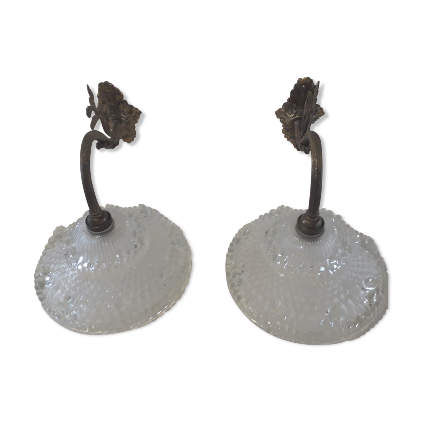 Duo d' appliques en bronze et verre