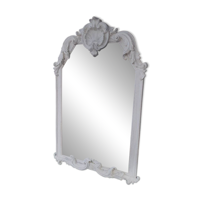 Miroir baroque en bois sculpte et patine en blanc