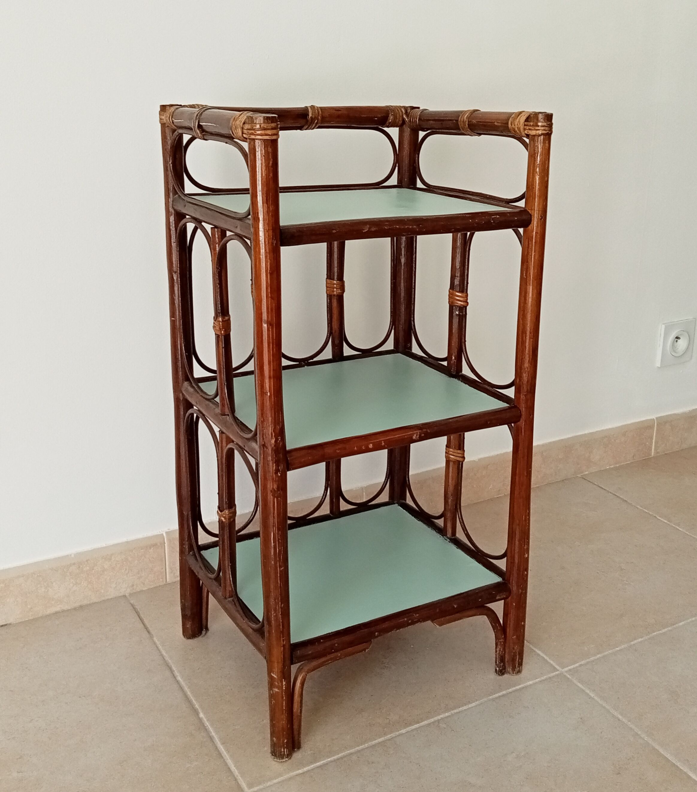 Vintage stand shelf in bamboo and rattan