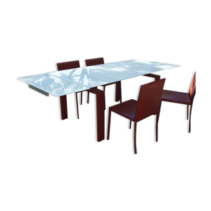 Table de salon gainée cuir avec