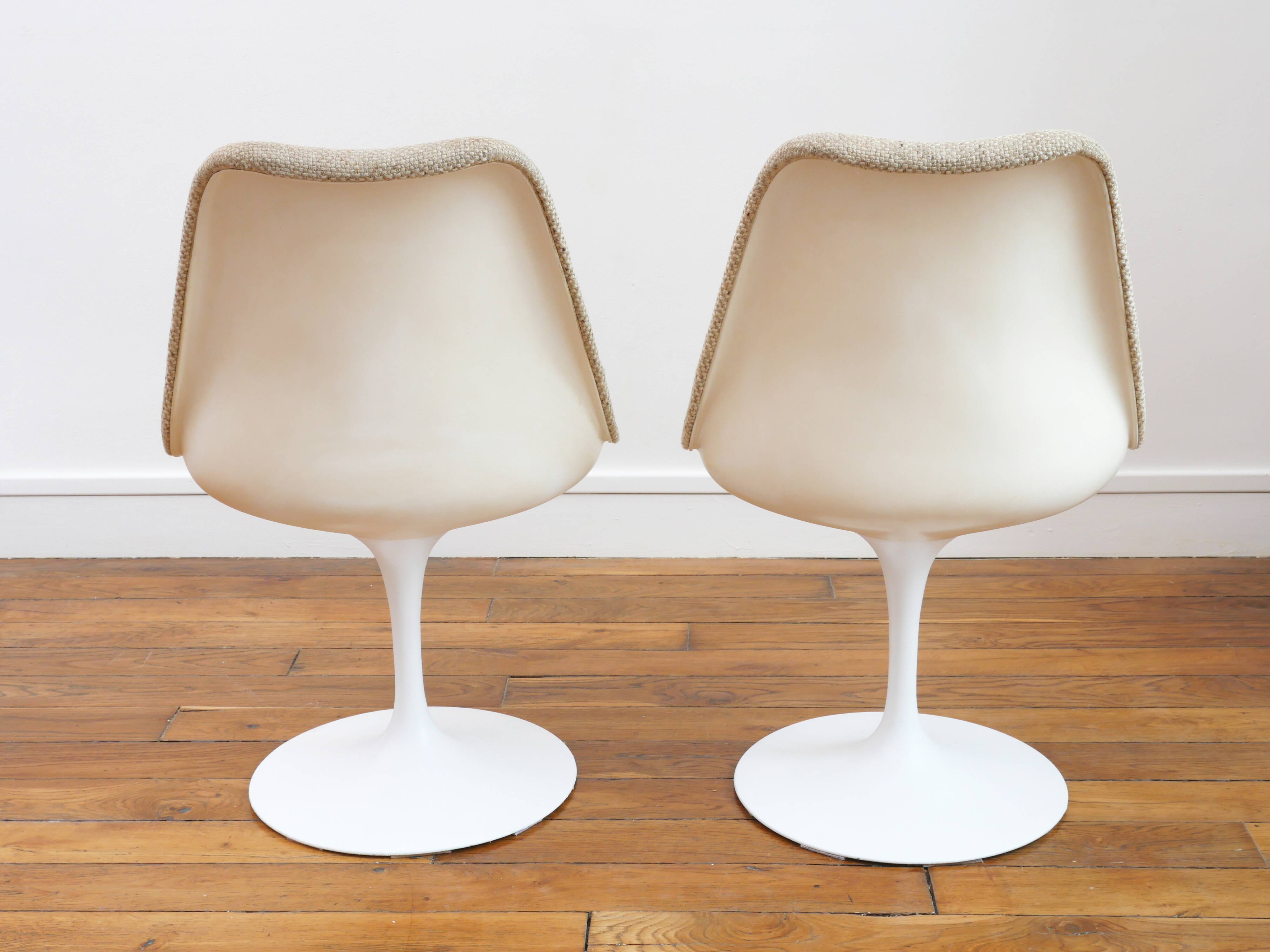 2 Tulip Chairs Knoll