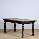 Pine farmtable