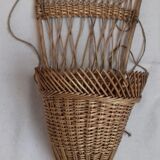 Ancien diminutif de hotte de vendange en osier