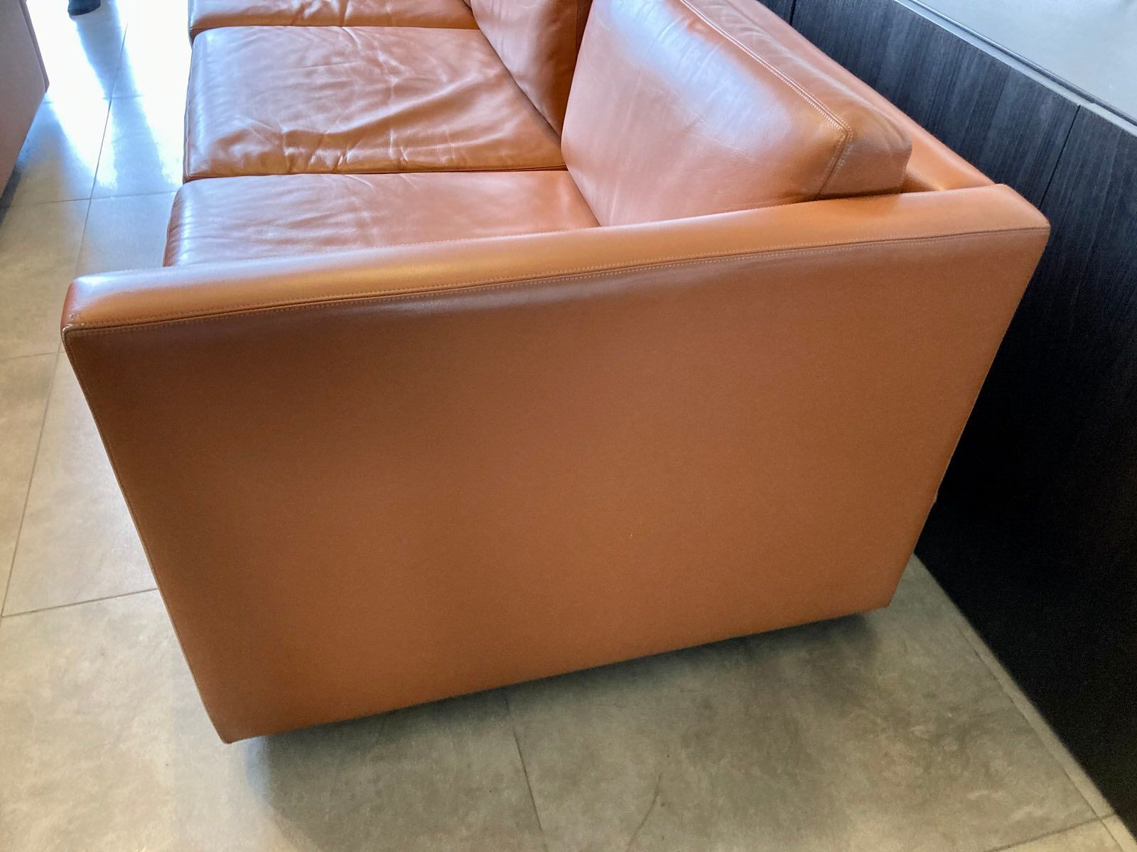 Gold leather salon by Charles Pfister for Knoll 1970