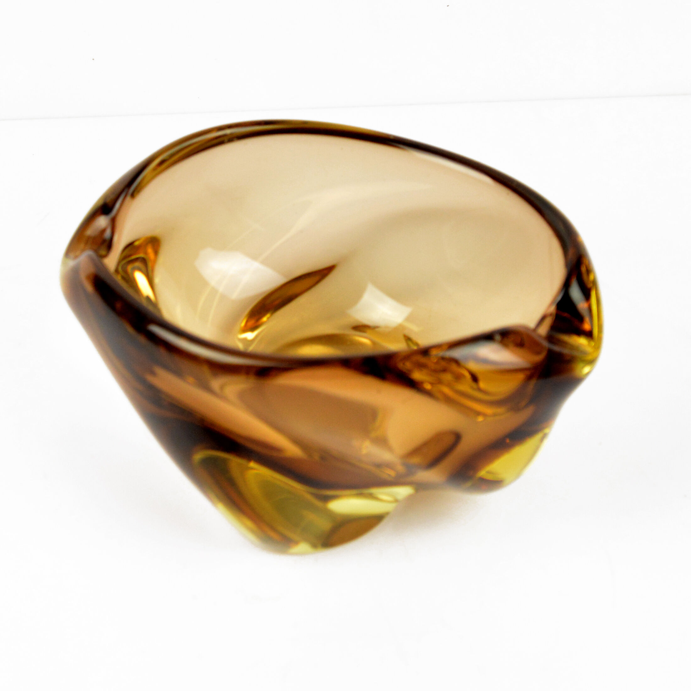 1960s organic modern form glass ashtray designed by M. Klinger, Železny Brod Sklo, Czechoslovakia