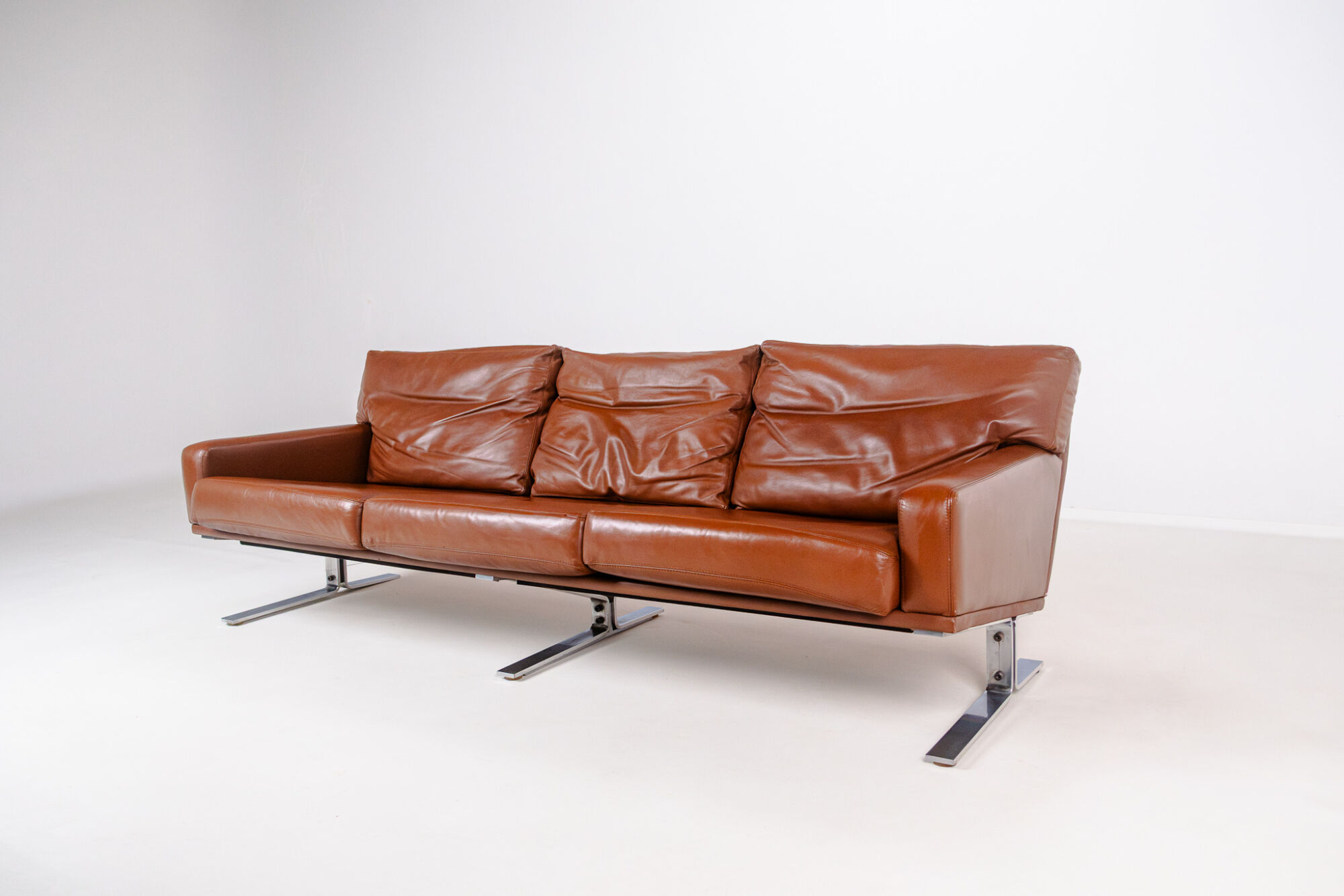 Canapé 3 places et 2 fauteuils par Georg Thams