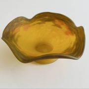 Glass footed coupe Nuagé signed by Muller Frères Lunéville.