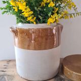Old sandstone grease pot