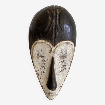 African mask, Fang tribe, wood and kaolin