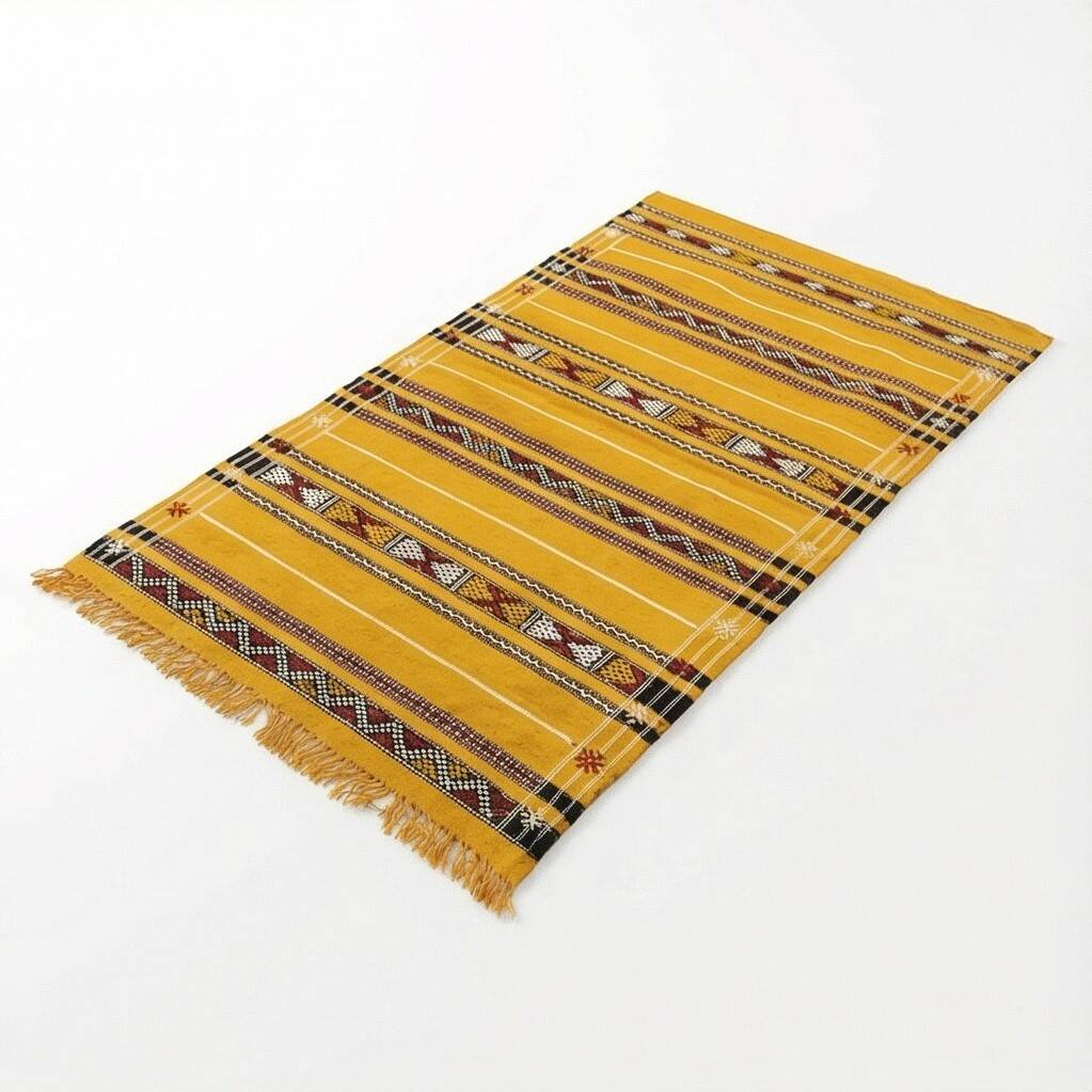 Tapis berbère jaune ethnique