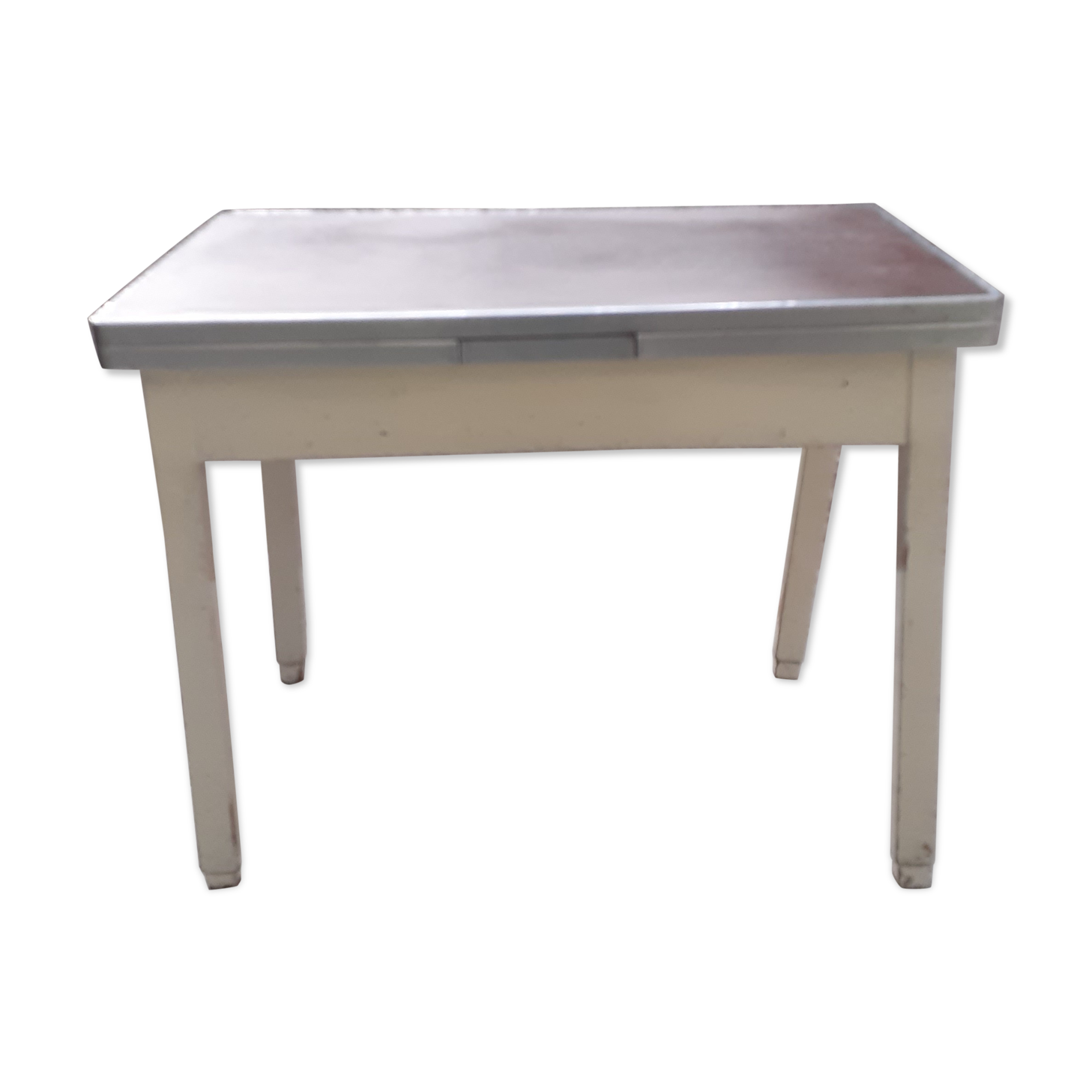 Kitchen table with vintage extensions