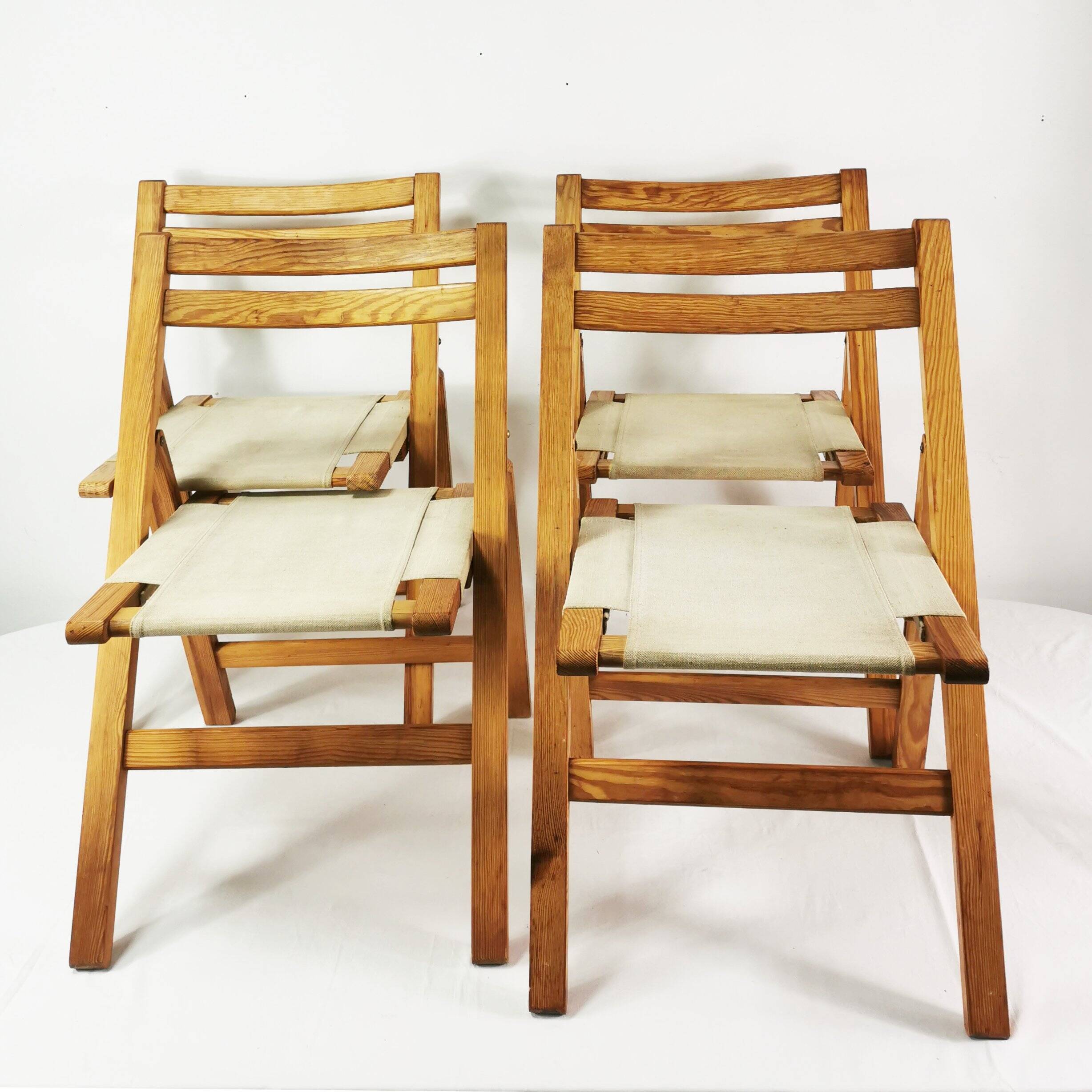 Set of folding chairs Bialskie Fabryki Mebli Biała Podlaska 1970s