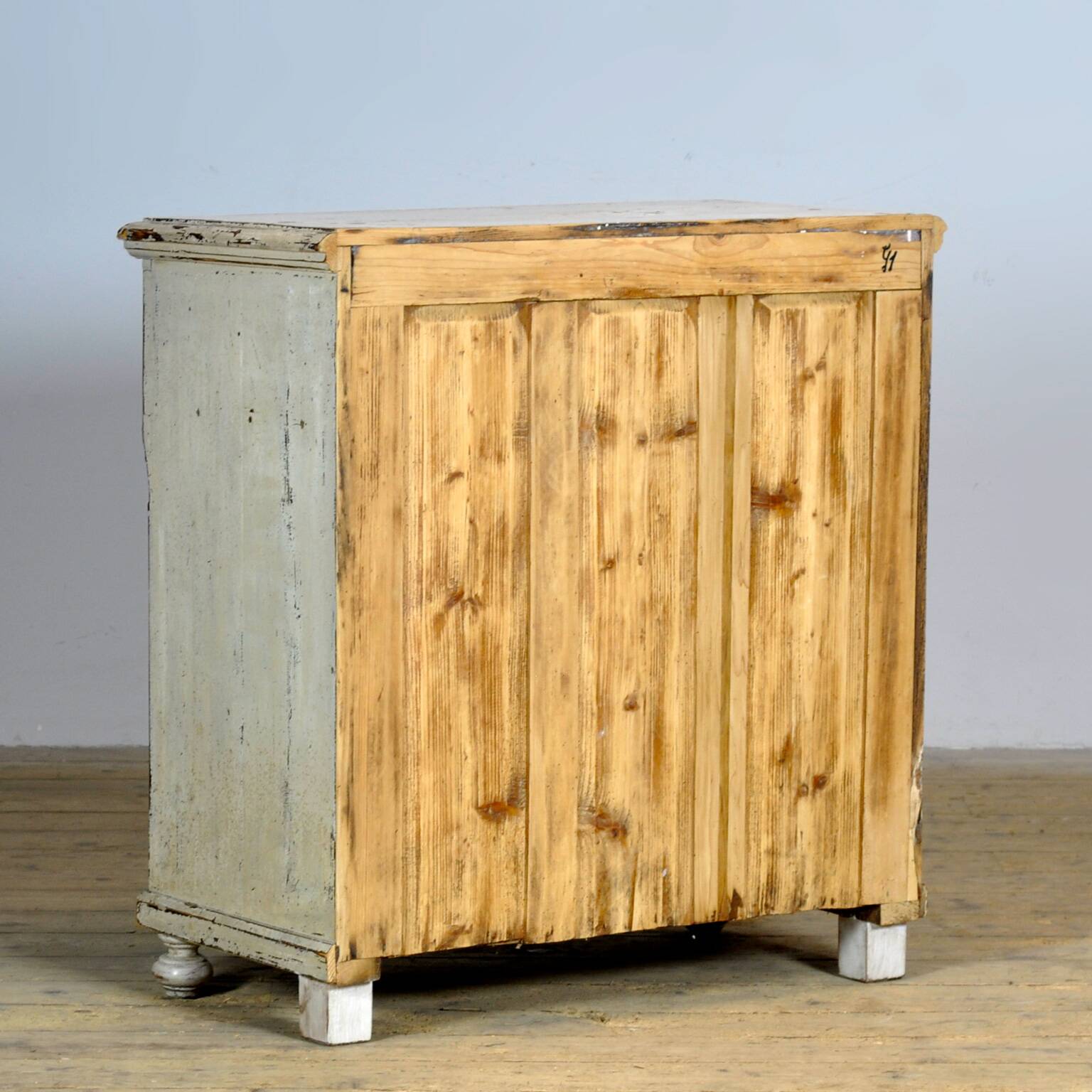 Commode en pin, années 1910