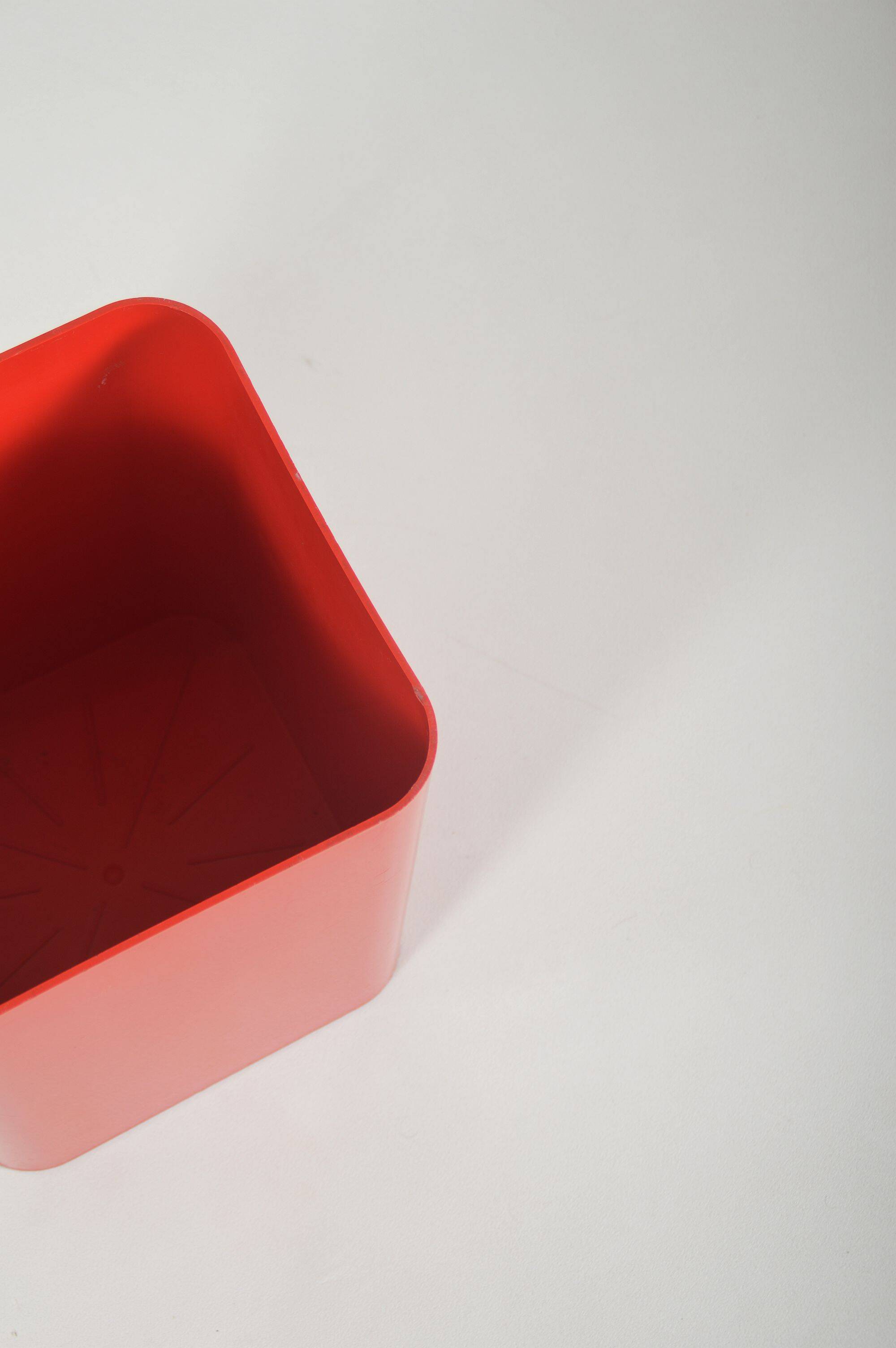 Quadrato 4672 conçu par U.T. Kartell, années 1960.