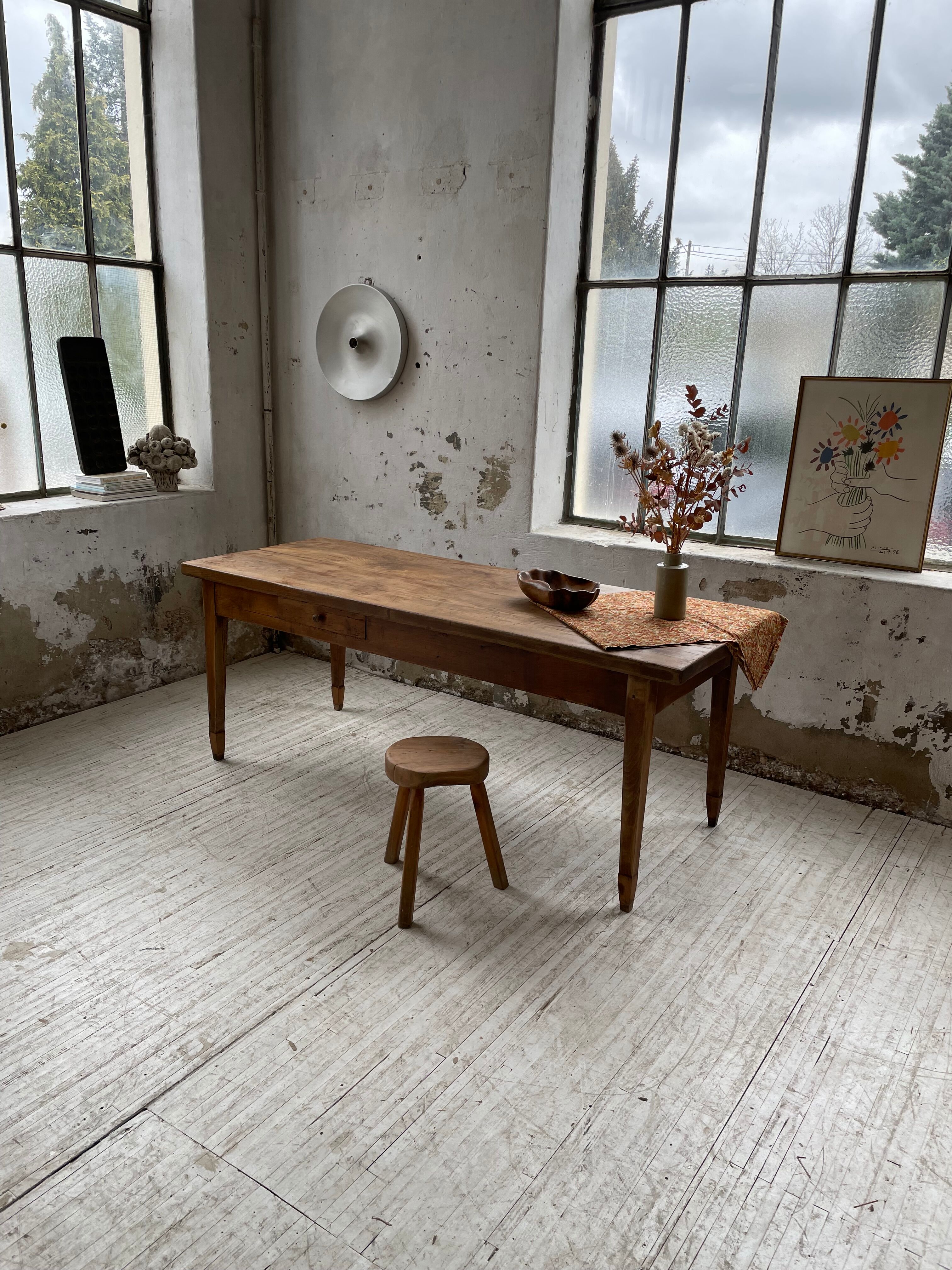 Farmhouse table in oak and walnut 2m