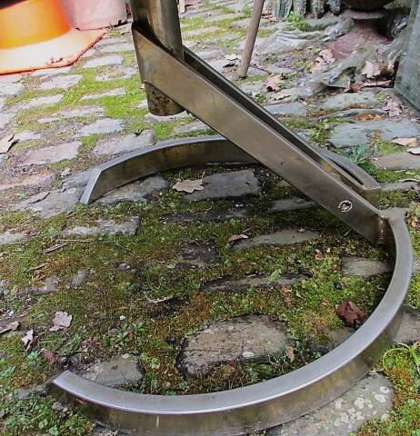 Swivel chair