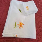 Tablecloth and napkins