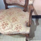 2 convertible armchairs