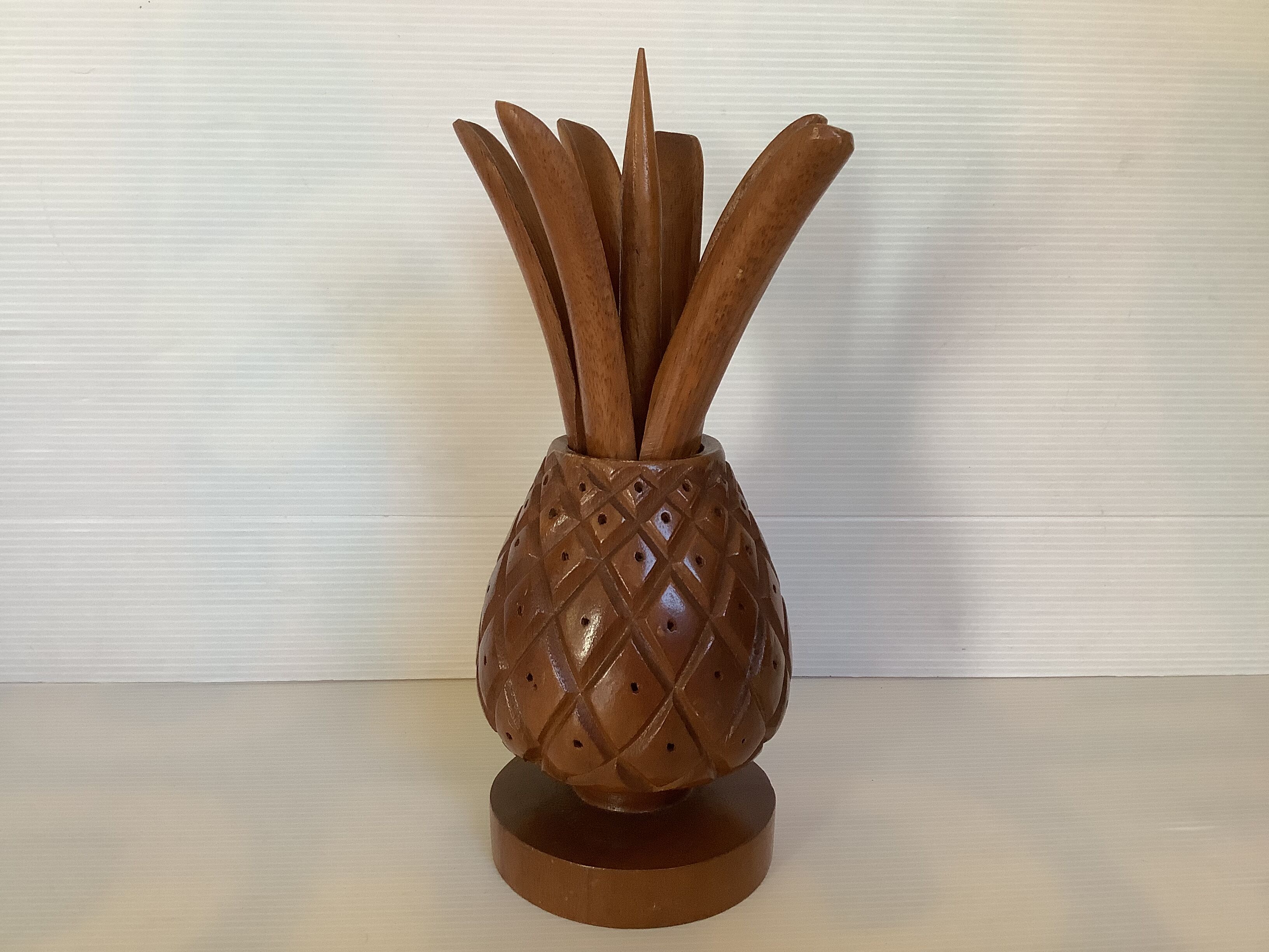 Decorative wooden pineapple