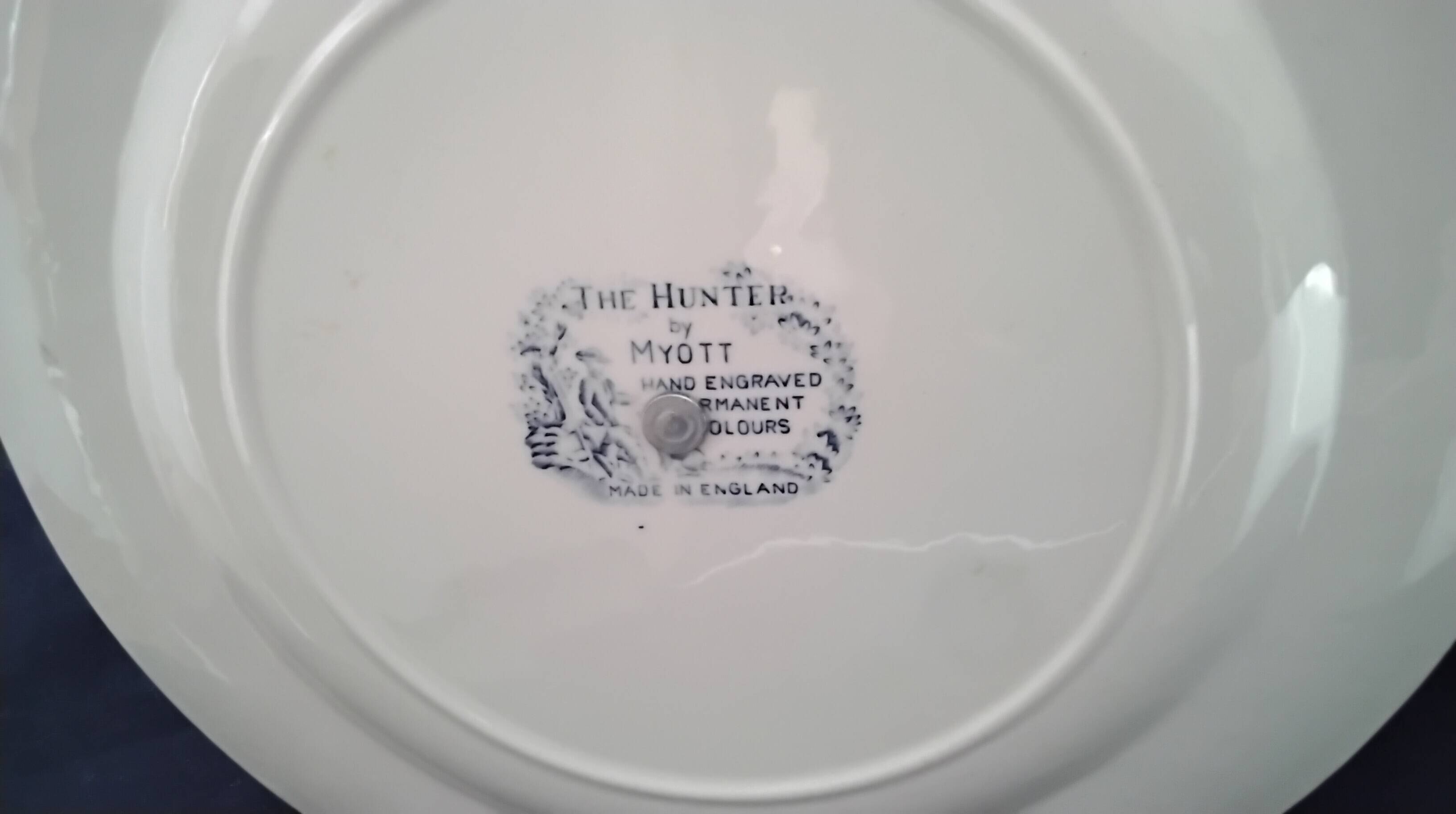 Silent Serving Dish, English Porcelain, The Hunter by Myott