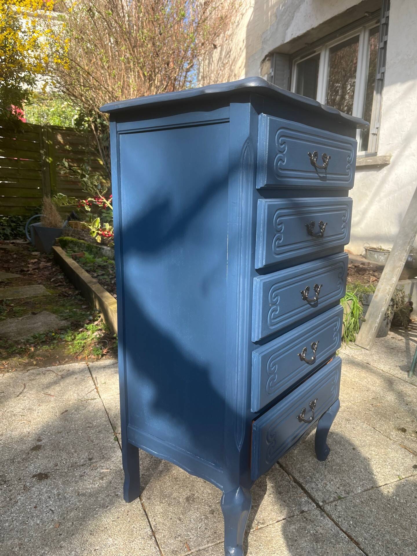 chest of drawers 5 drawers revamped