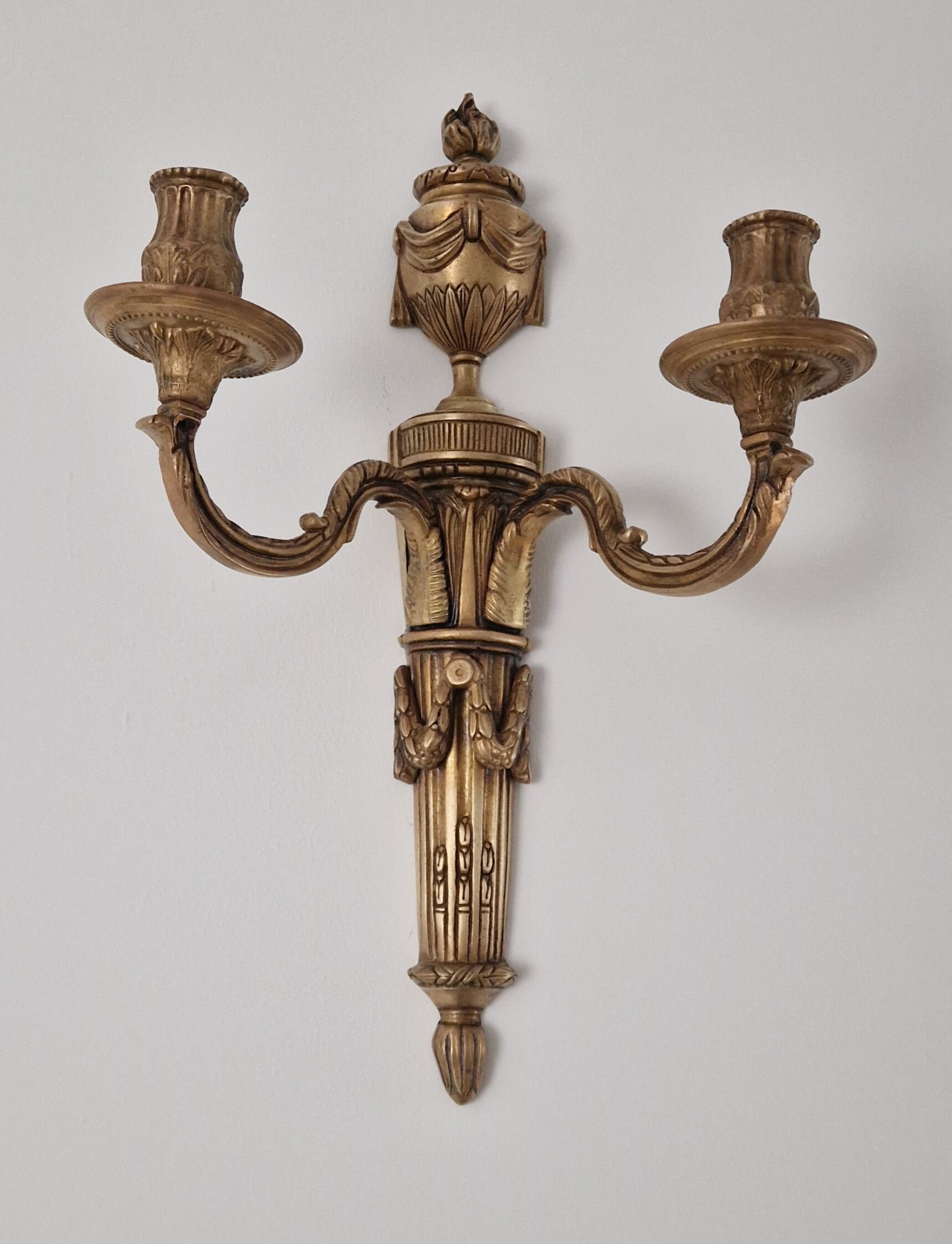 Napoleon III era bronze wall lamp
