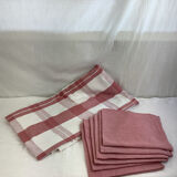Tablecloth & 6 Vintage Linen Towels