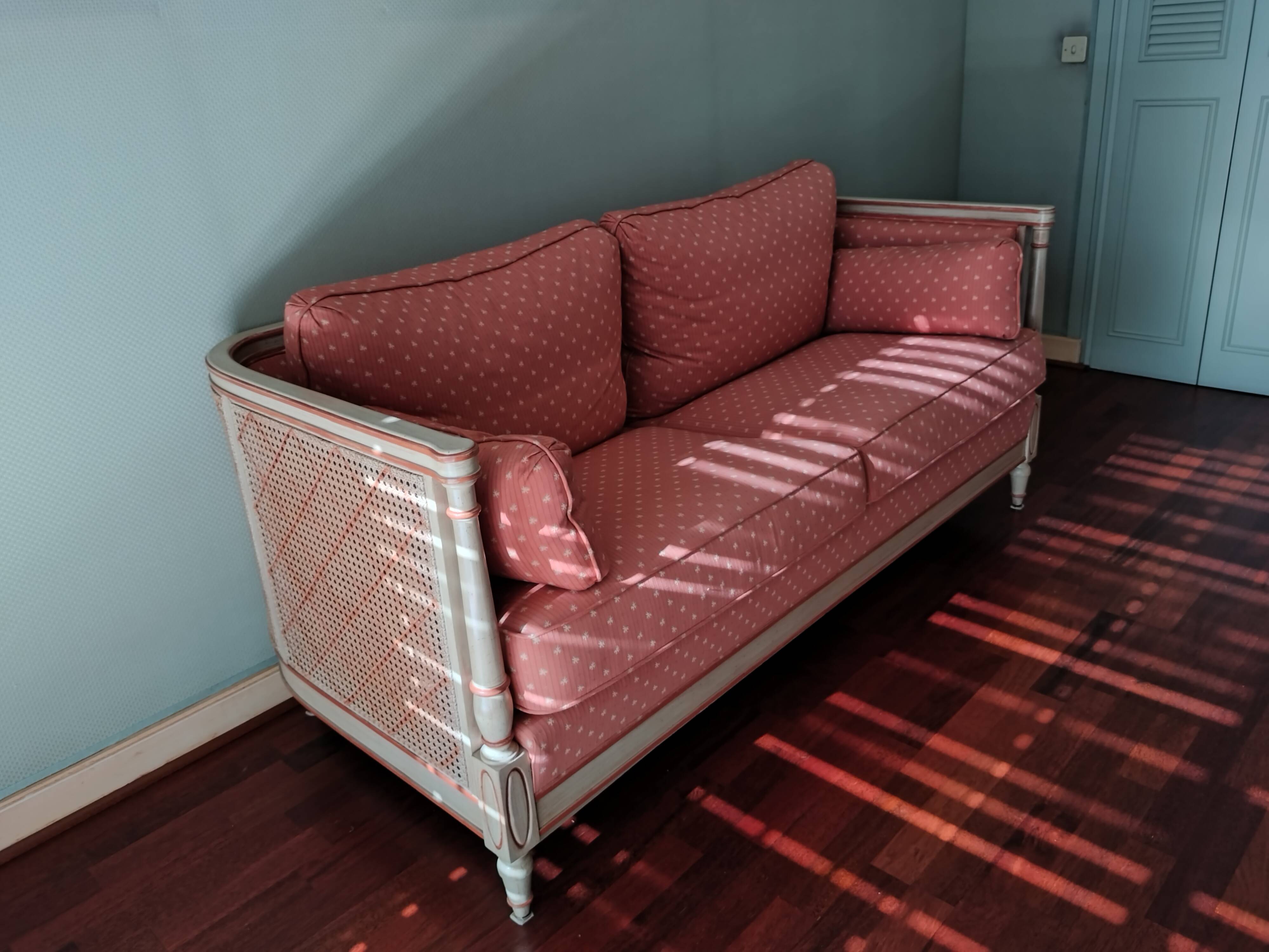 vintage sofa bed