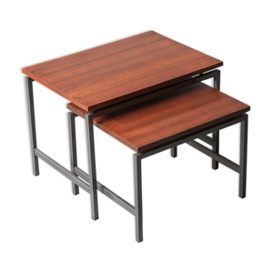 Tables gigognes par cees