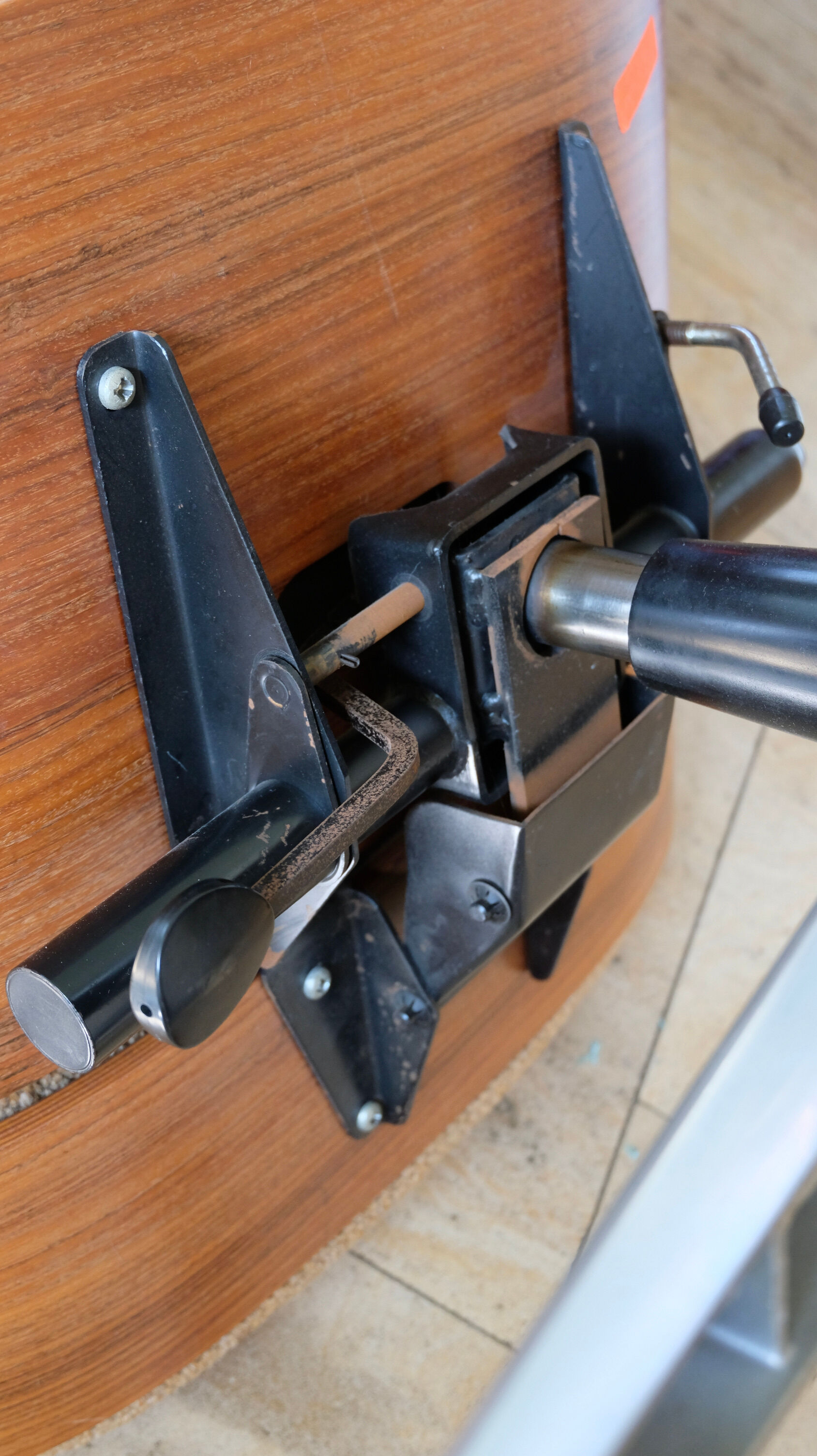 Giroflex office chair