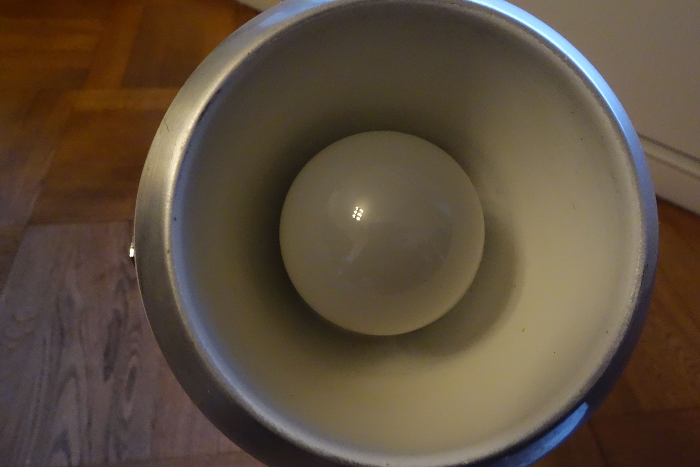 Hanging Aluminor Eyeball 1970 3 balls white