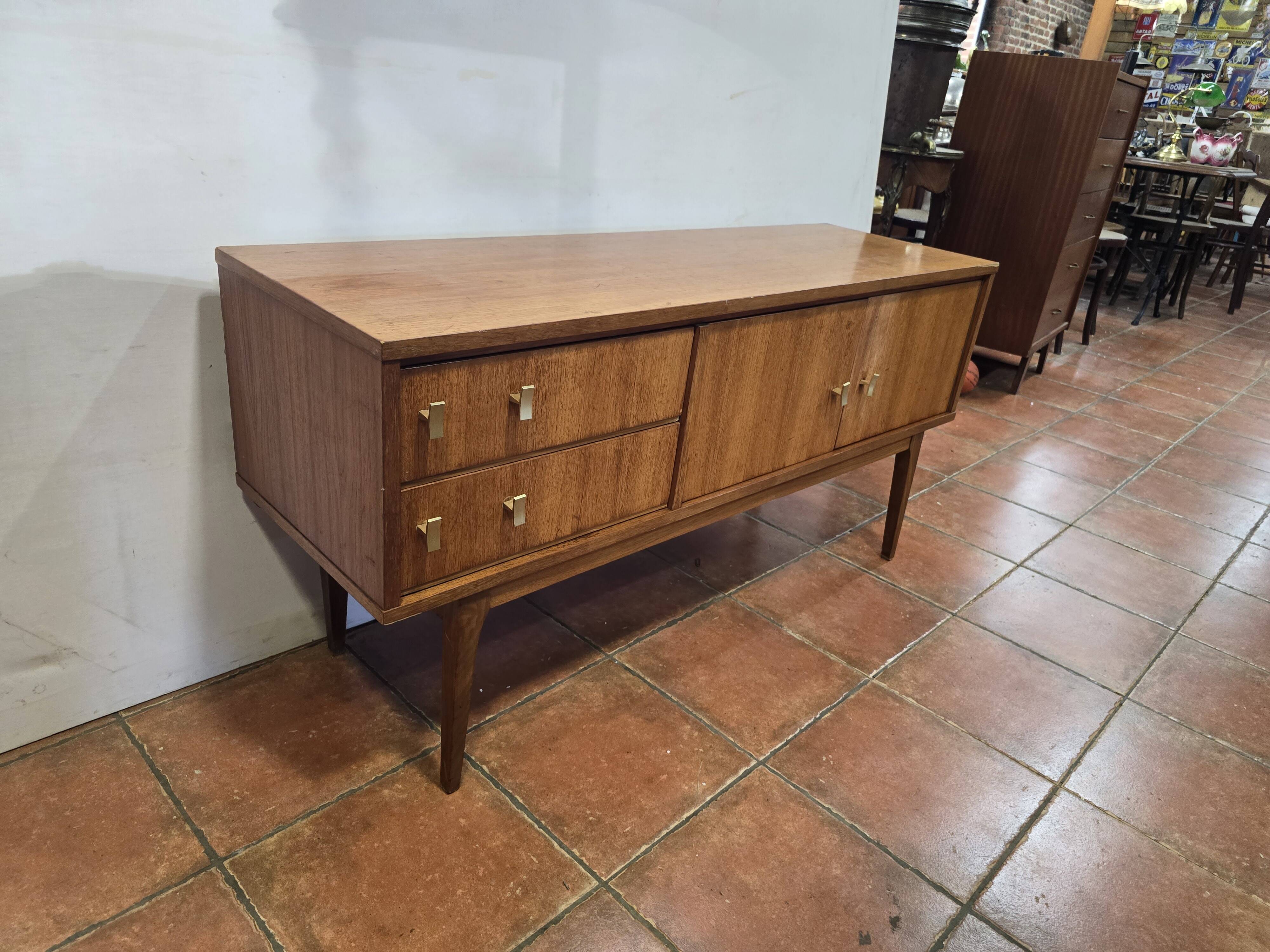 Scandinavian oak sideboard from the 60s, 125cms L