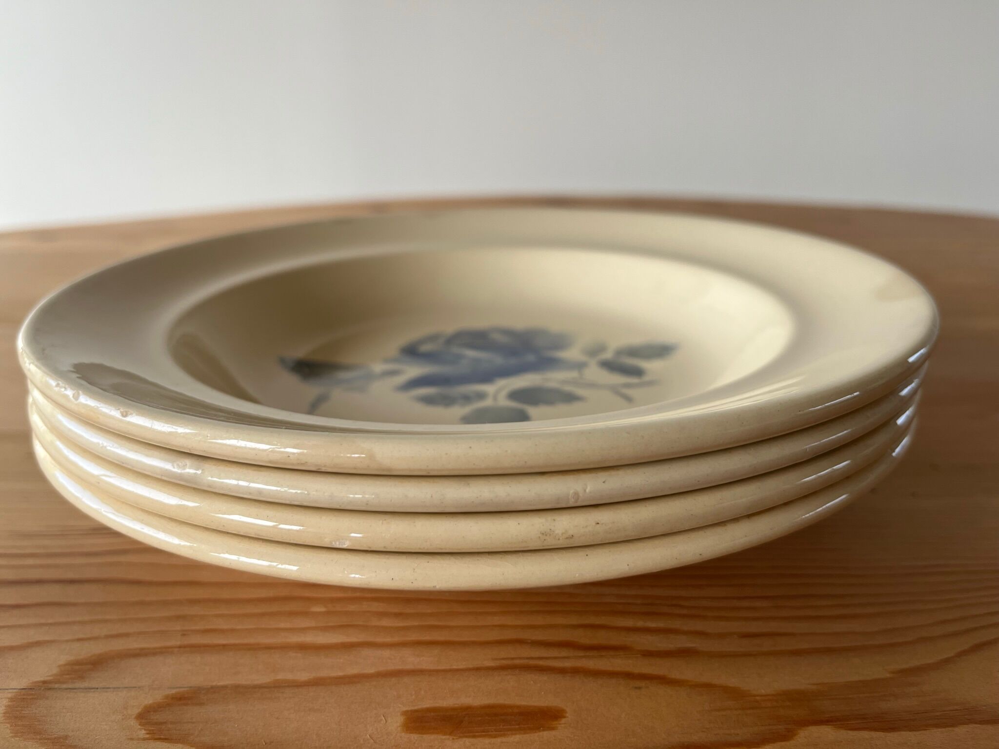 4 old hollow plates Digoin & Sarreguemines "pink pattern"