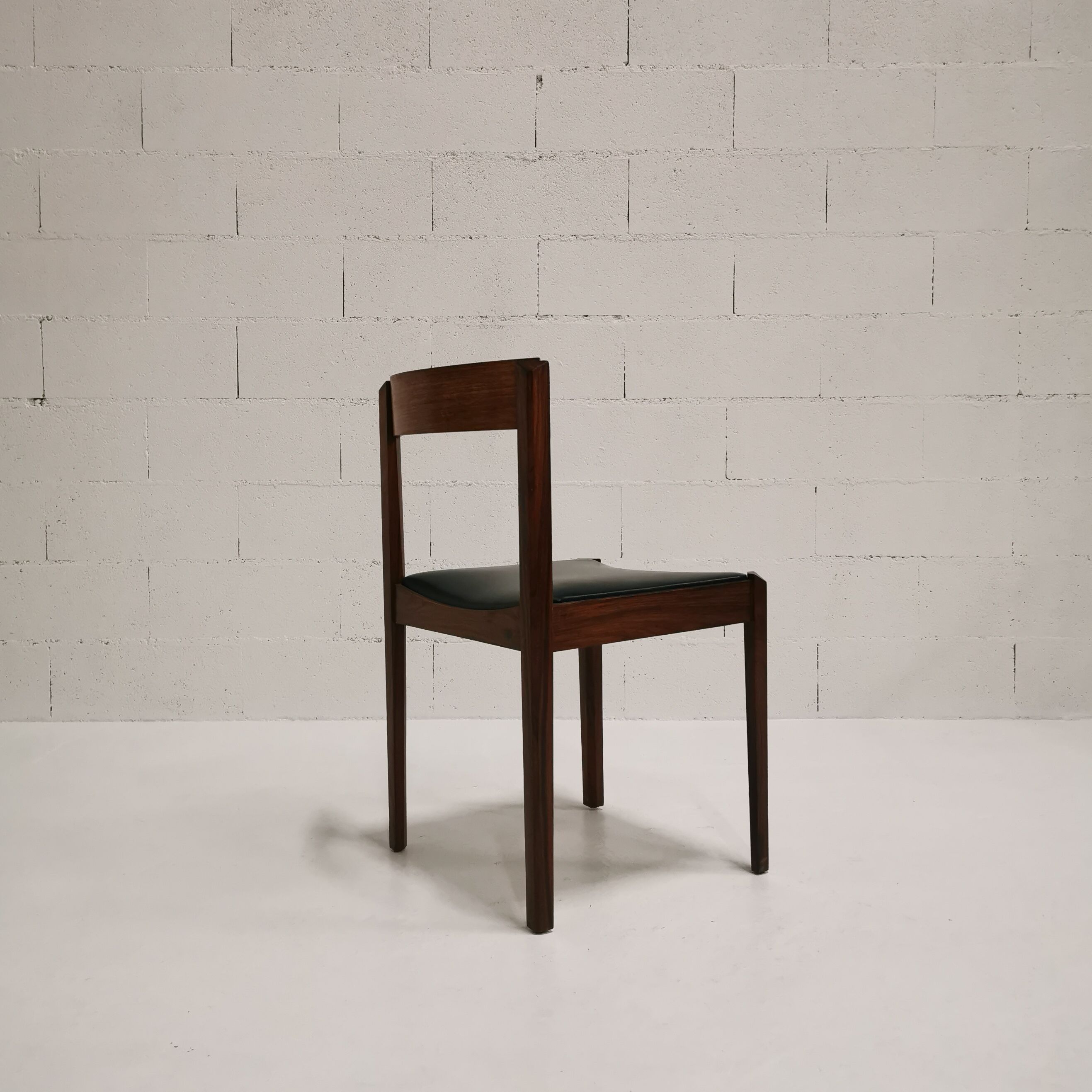 Set of 6 italian rosewood chairs, gessef, 1960