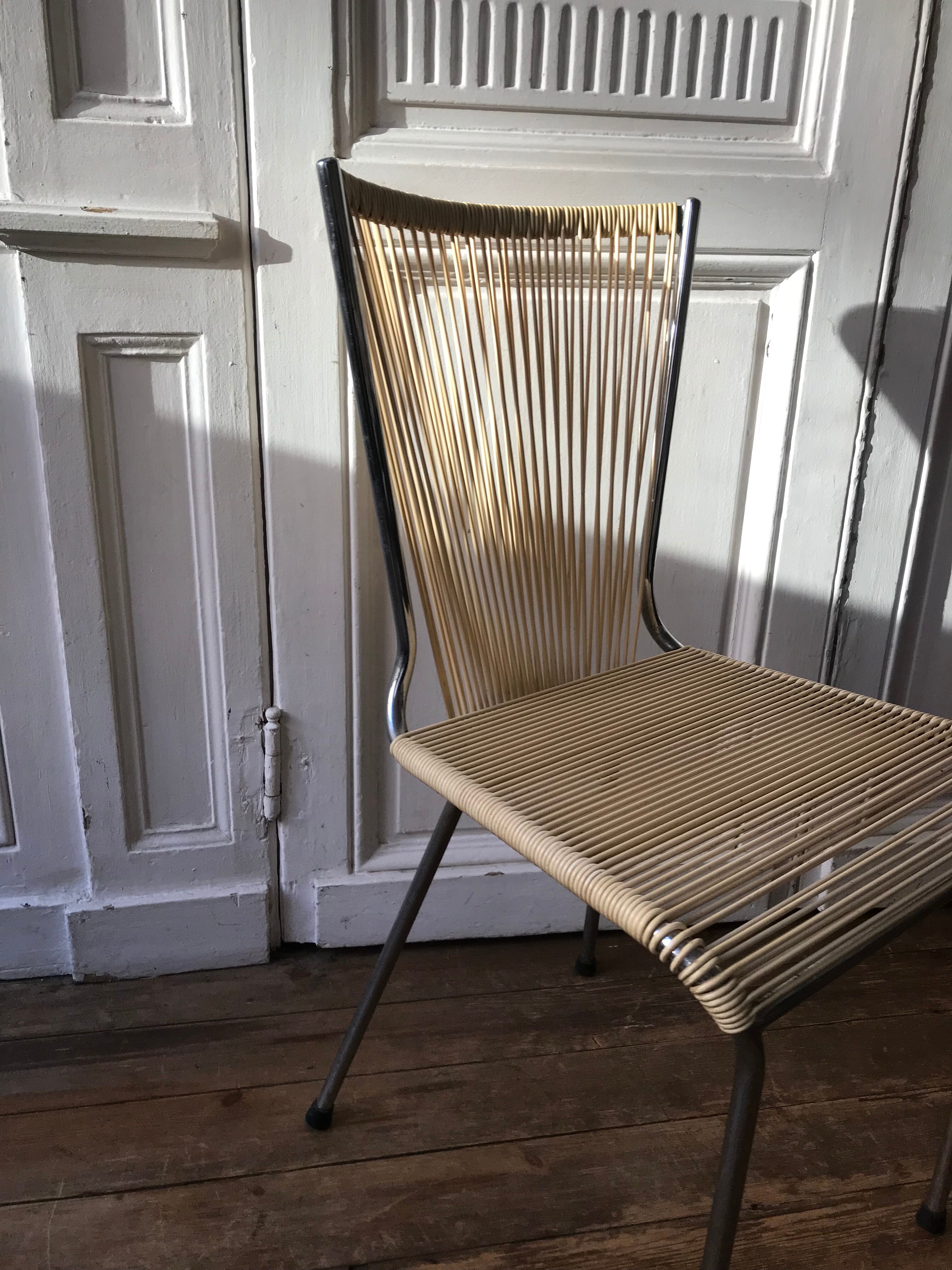 Chaise scoubidou vintage
