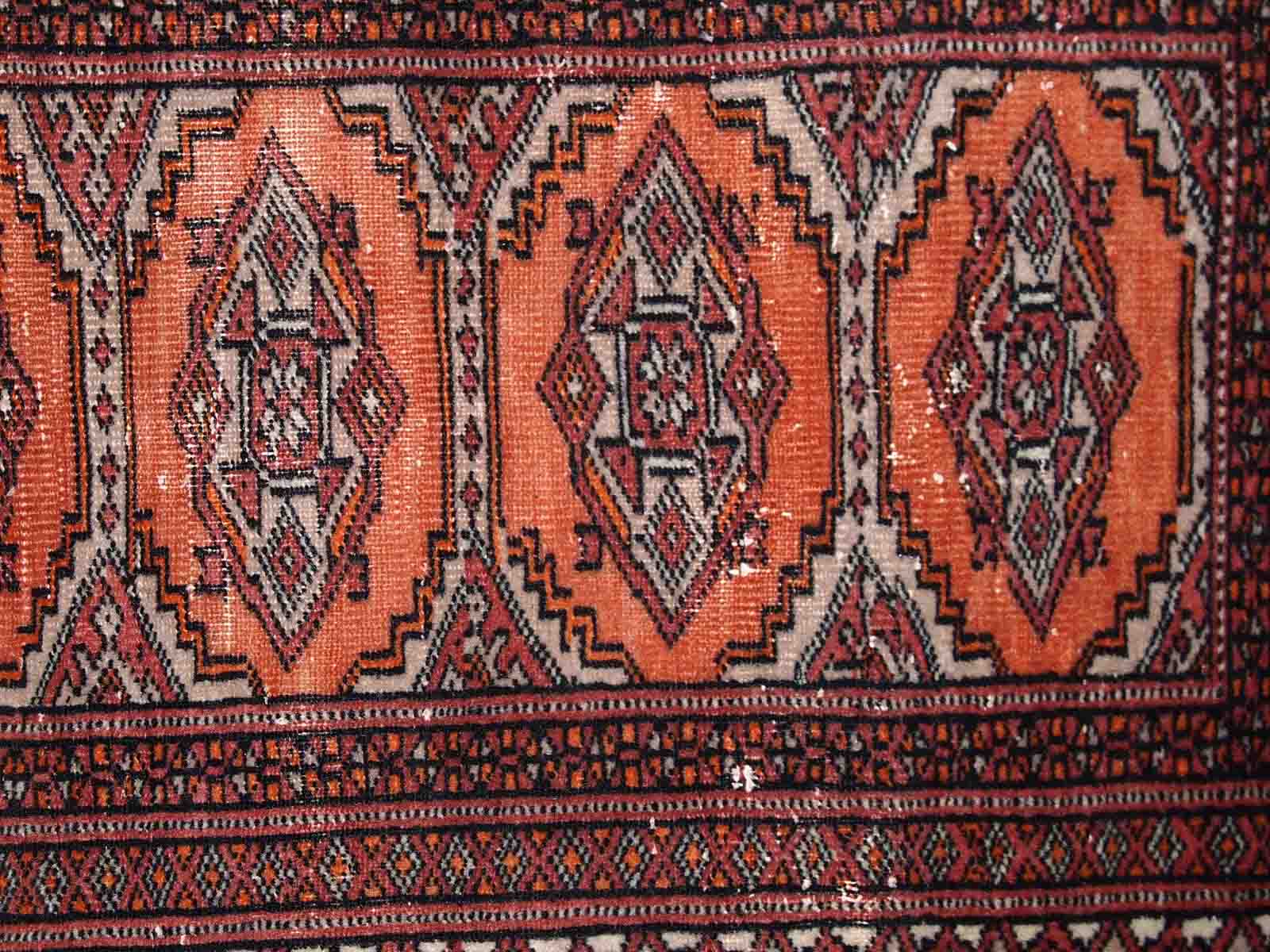 Vintage carpet Uzbek Bukhara handmade 75cm x 132cm 1960s, 1C807
