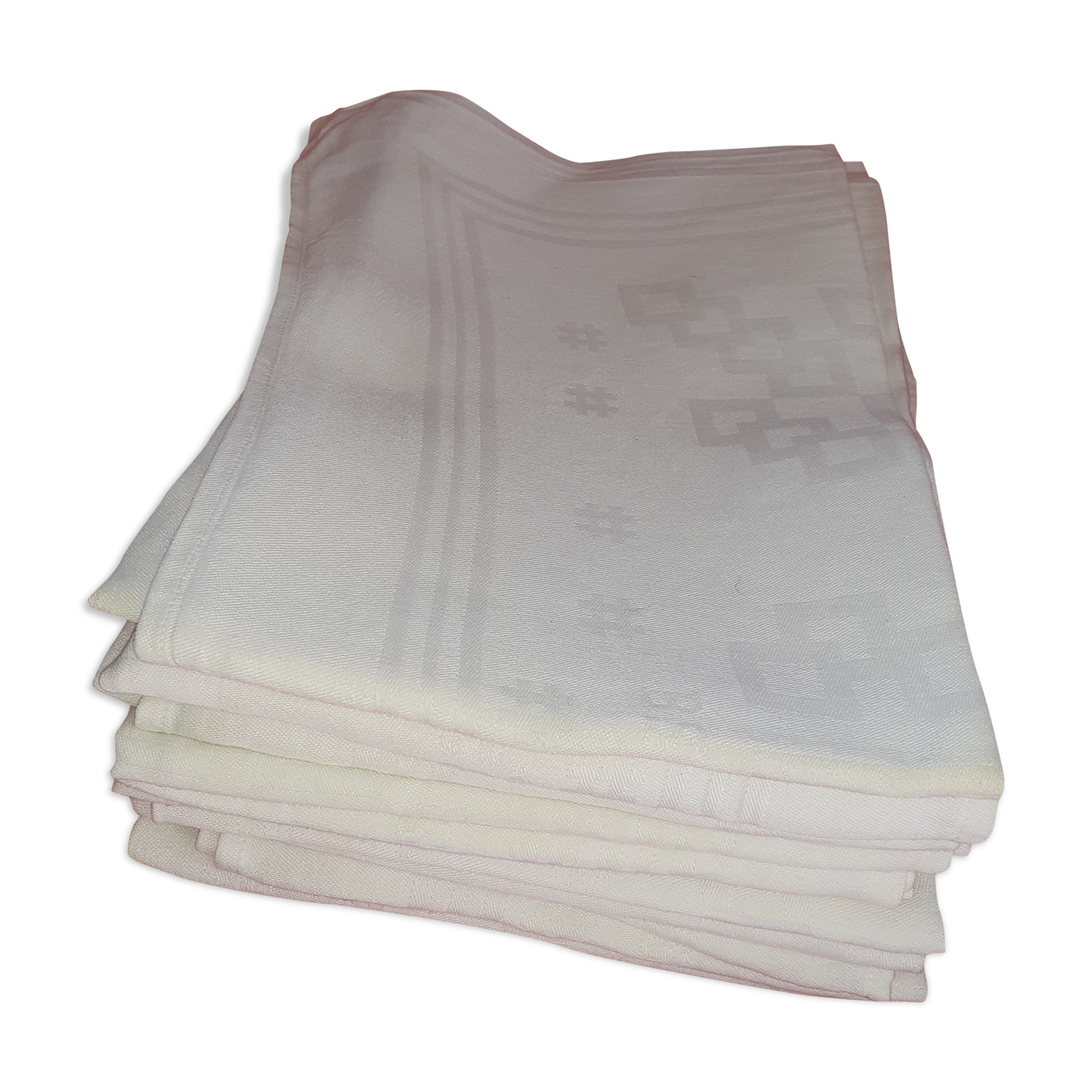 12 napkins in wire, slightly damask.