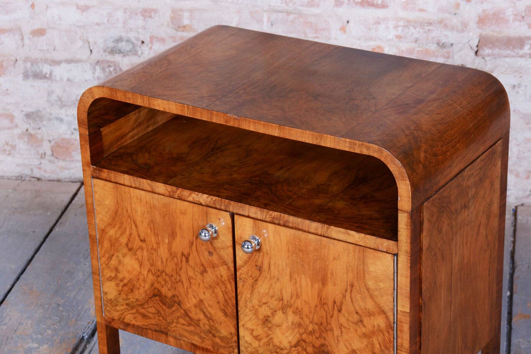 Art Deco Cabinet in Walnut & Veneer, Czech, 1920s