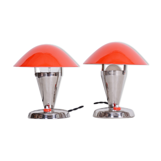 Paire de lampes de table Napako rouges fabriquées en Tchéquie des années 1930